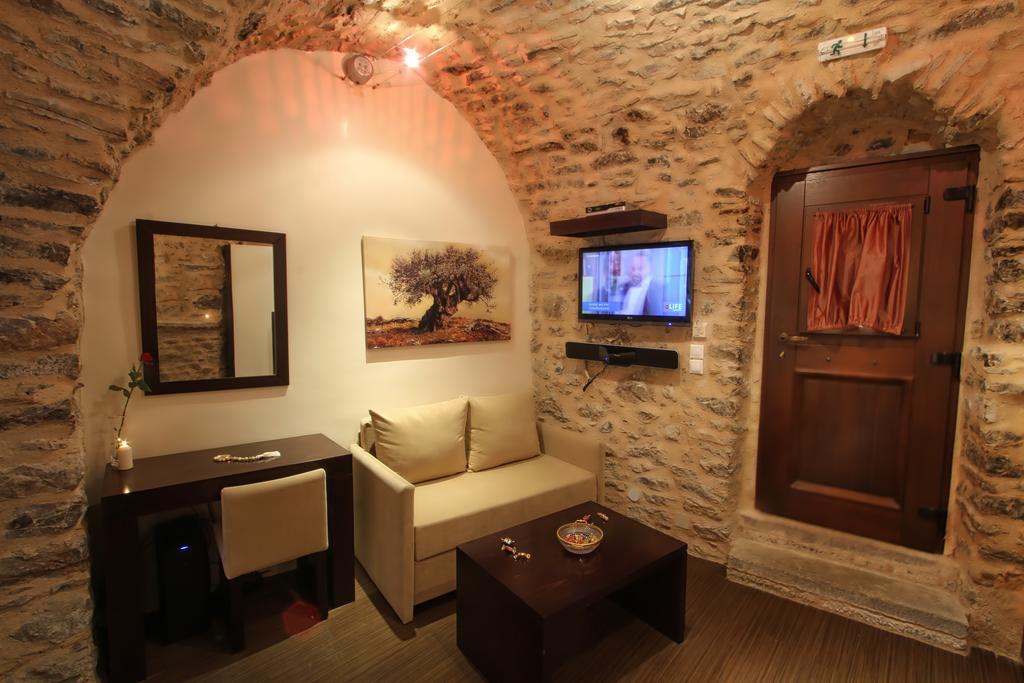Medieval Castle Mesztá Kültér fotó