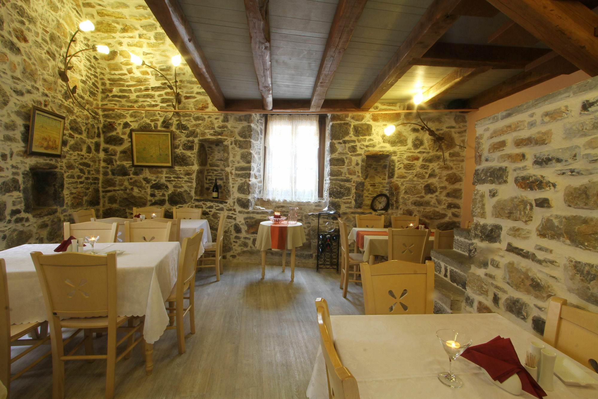 Medieval Castle Mesztá Kültér fotó